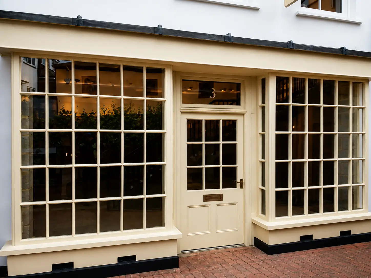 Hand-built Georgian shopfront with multi-pane glazing, by Forest Joinery